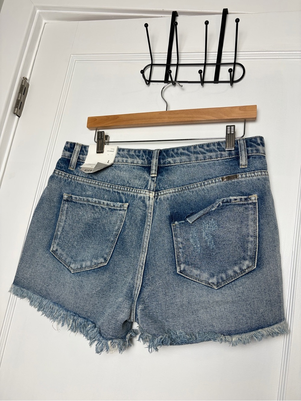 KanCan High Rise Distressed denim Shorts Large - Picture 15 of 16